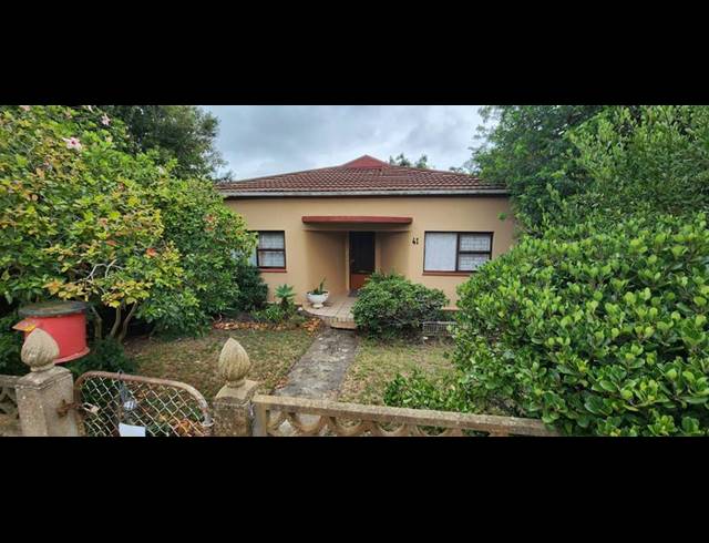 2 BEDROOM HOUSE FOR SALE IN ALBERTINIA